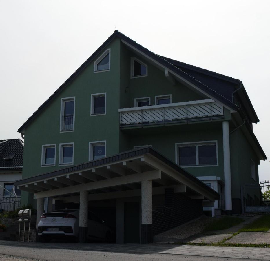 Ferienwohnung Schwarzkollm Хойерсверда Екстериор снимка